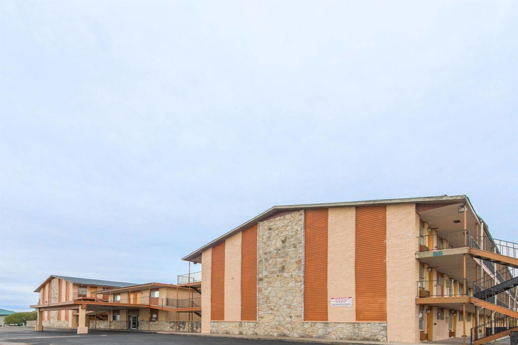 Express Inn Fort Worth Ngoại thất bức ảnh