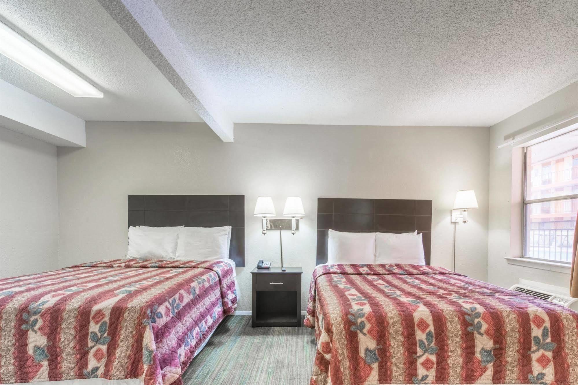 Express Inn Fort Worth Ngoại thất bức ảnh